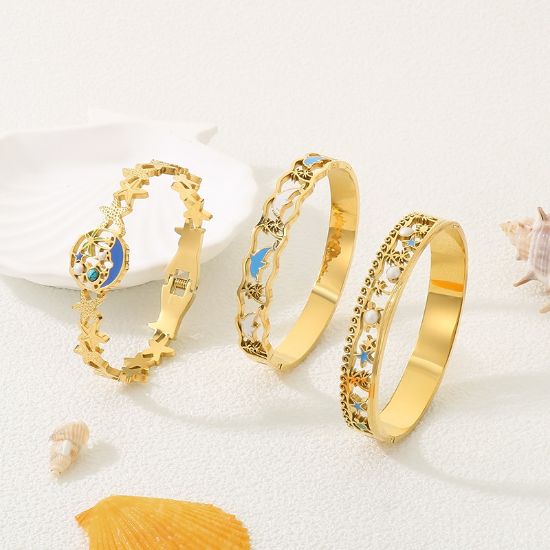 Picture of Ocean-inspired high end stainless-steel bangle