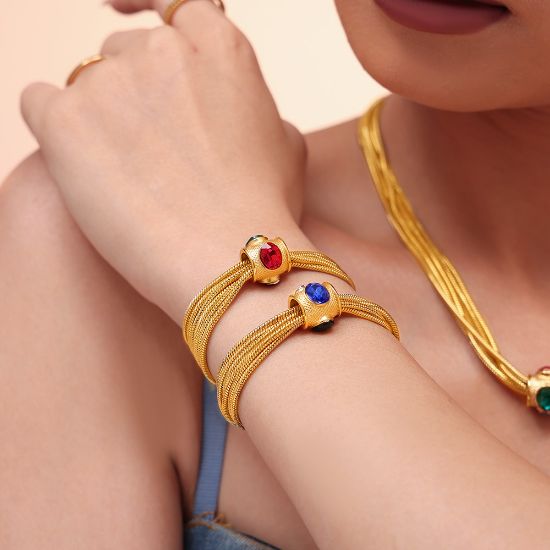 Picture of German heavy-craft matte-gold multi-layer chain necklace & bracelet set
