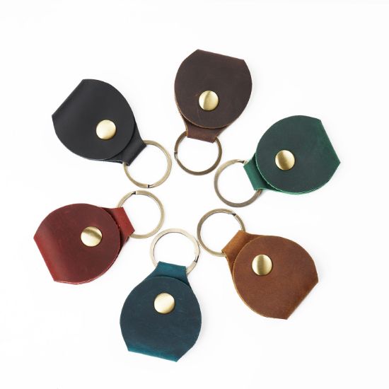 Picture of Cowhide Organizer Keychain  –  Clip & Ring Included