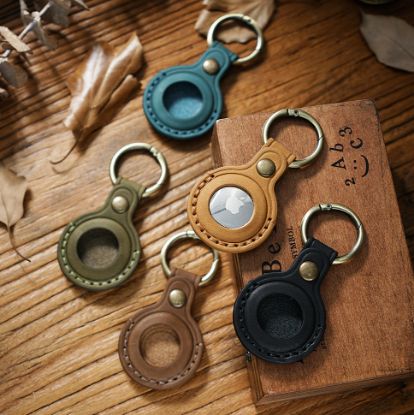 Picture of Airtag Pet Anti-Loss Keychain – Rugged Leather Shield